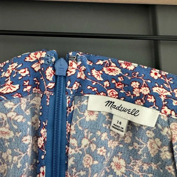 Madewell Porch Side-Button Mini Skirt in Summer Vines - Picture 6 of 7